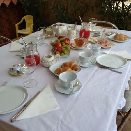 Pensjonat Nuvole Olbia