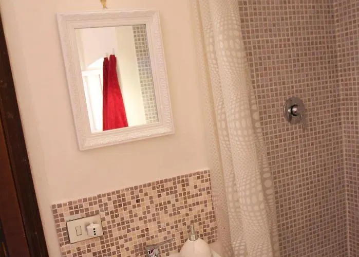 Nuvole 招待所 奧爾比亞